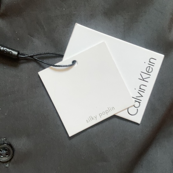 NWT CALVIN KLEIN GREAY DRESS SHIRT - Picture 2 of 3